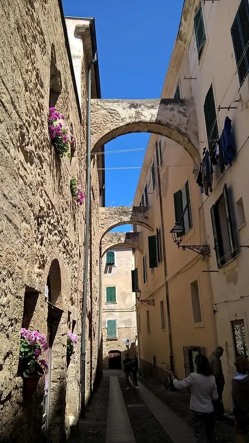 Antonhouse Alghero 0*,  Italie